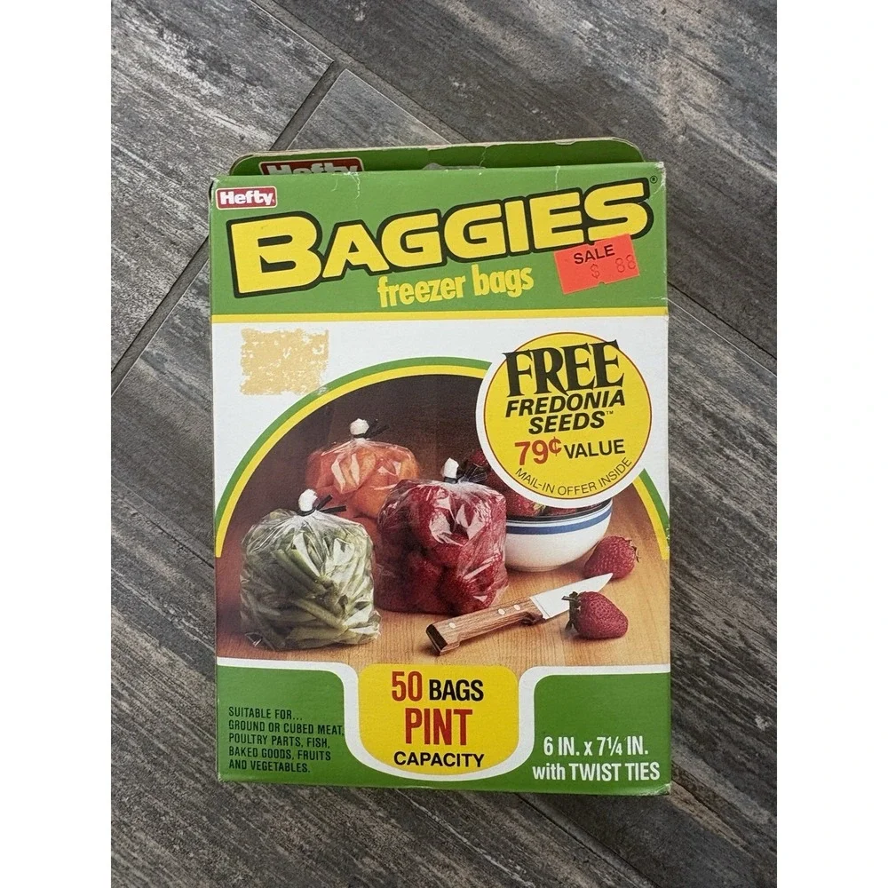 4 Vintage Hefty Baggies Freezer Bags w/twist Ties NOS 200 Bags Total‎ Sealed